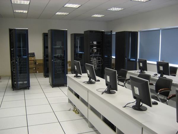 口碑鑄就價值，服務創造輝煌——蘇州鉆之冠智能科技的弱電工程與計算機網絡系統專業報價與服務解析